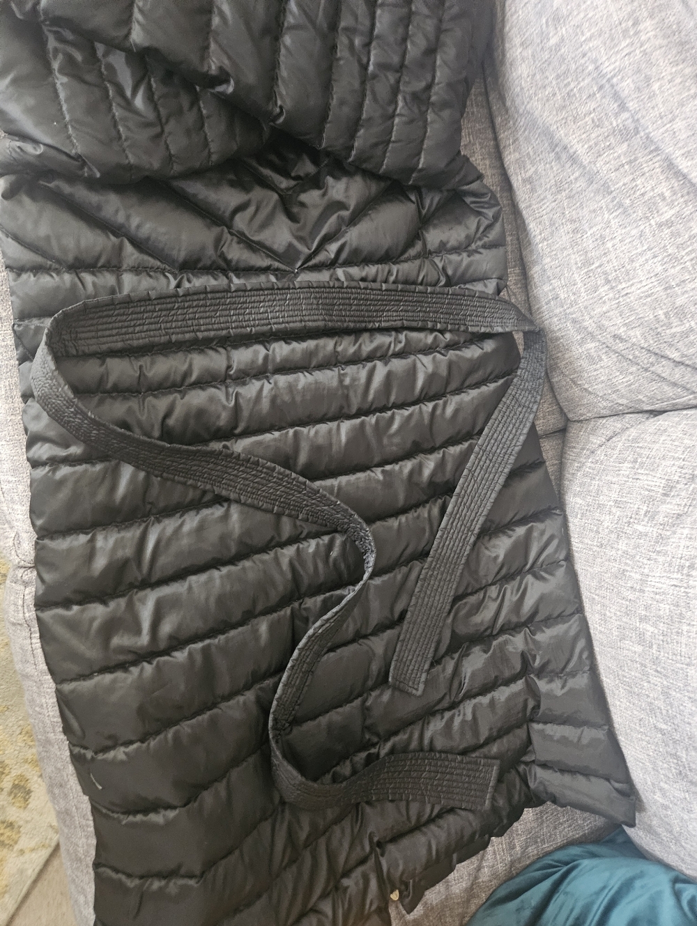 Lightweight Down/Feather Filled Micheal Kors Oversized Black Puffer Long Jacket. - Picture 14 of 16